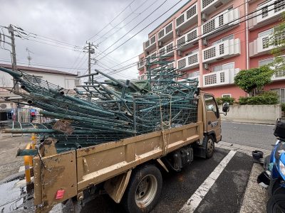 市川市湊新田　アコレ　鉄骨テント　運搬処分
