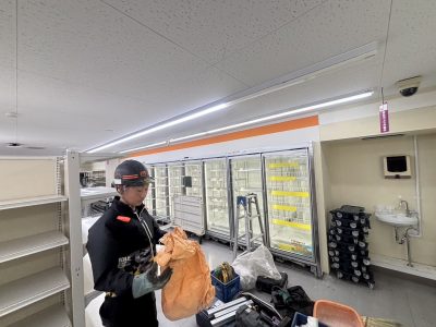 東京都葛飾区　店舗　内装解体　アコレ　解体後