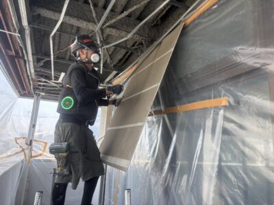 葛飾区200坪　内装解体　アスベスト撤去