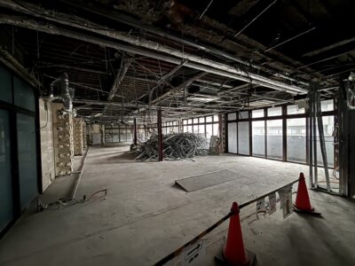 葛飾区200坪　内装解体後