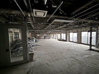 葛飾区200坪 内装解体後