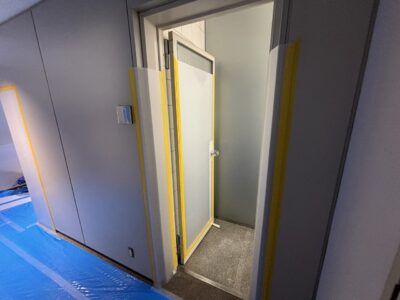 東京都千代田区オフィス 夜間内装解体工事　養生