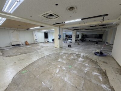 東京都千代田区御茶ノ水駅前 早稲田アカデミー店舗の内装解体・原状回復工事施工後